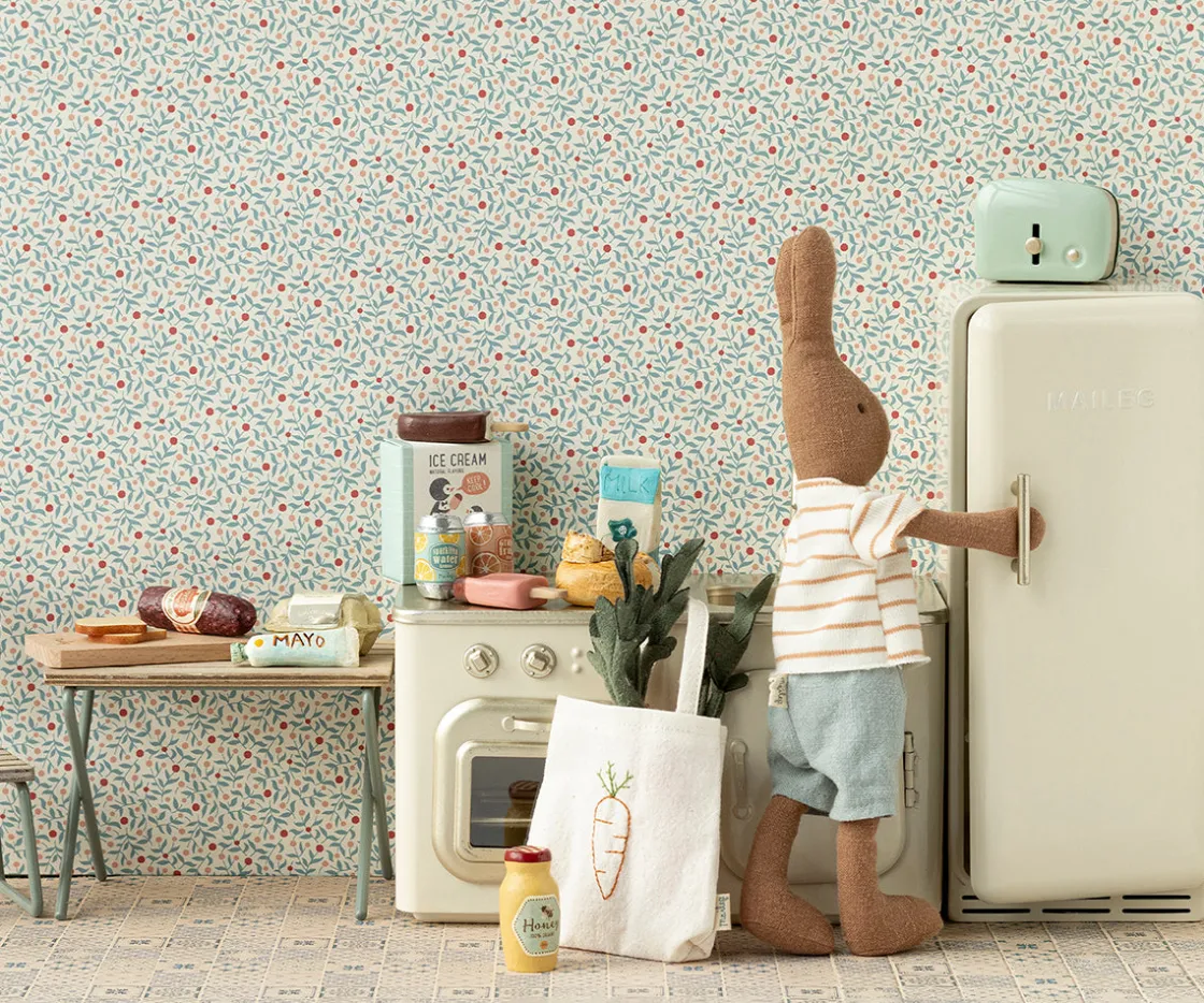 Clearance Maileg Miniature fridge - Off white