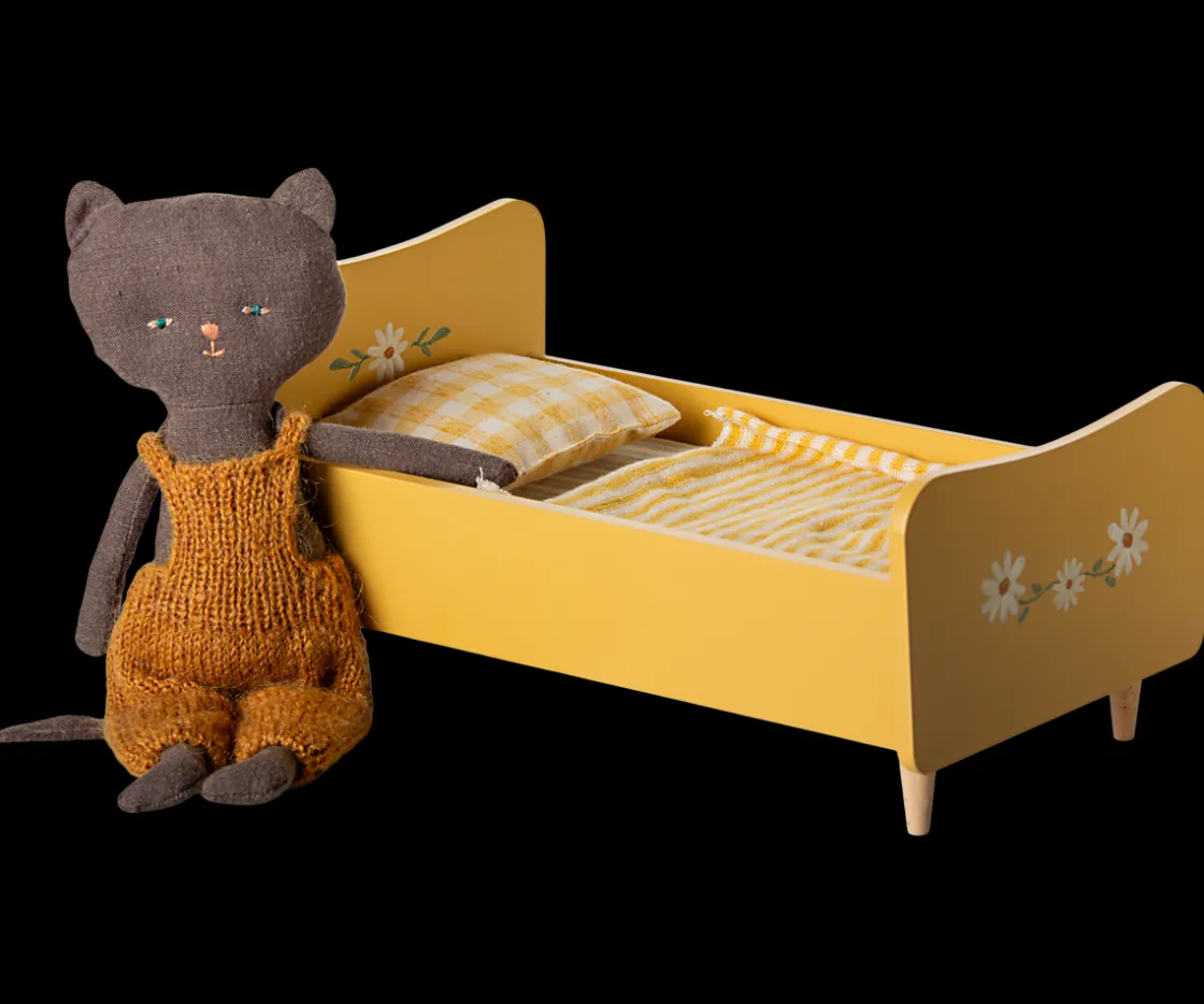 Best Maileg Wooden bed w/kitten - Yellow